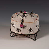 Bee Box with Hinged Lid